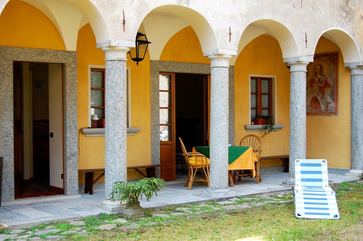 Ferienwohnung Casa Borgo Cannobio Exterior foto